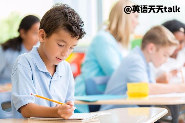 高考学子“好好学习天天向上”英语不是good good study, day day up