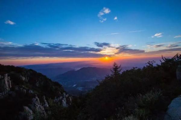 跟着诗词去旅游，感受祖国山河之美