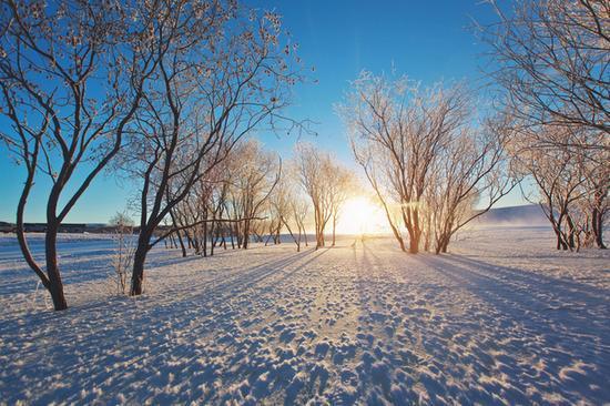 下雪天发朋友圈的小短句，唯美走心，总有一句让你心仪！