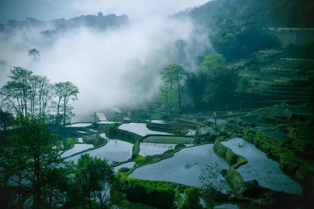 10首唯美山水田园诗，和风细雨，炊烟袅袅，美到心醉