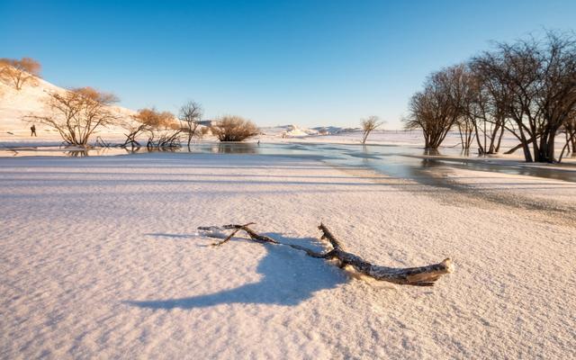 16首经典咏雪诗词，冬如画，雪如诗，赏尽冬雪之雪