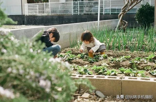 他花5年时间只拍家人，张张都是拍照范本