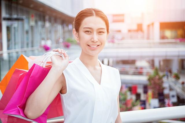 女朋友过生日送礼物：投其所好，用心即可