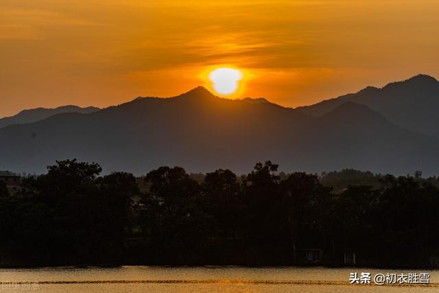 冬天夕阳诗词六首：万峰寒翠里，一点夕阳红