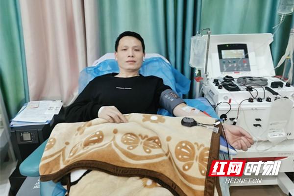 陈朝华：把无偿献血当作习惯 用“一腔热血”传递着社会正能量