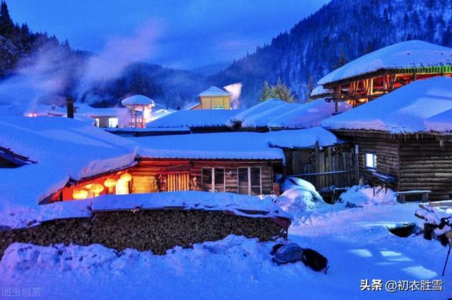 腊雪迎春美诗七首：送腊迎春一岁成，雪里迎春倍物华