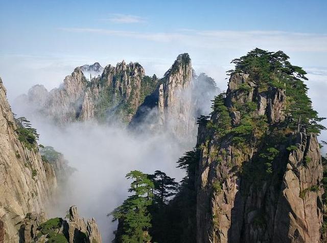 「诗词鉴赏」国庆假期，在诗词中看一看祖国的大好河山