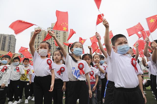 仙源小学：新生入学嘉年华 寄语孩子灵慧成长