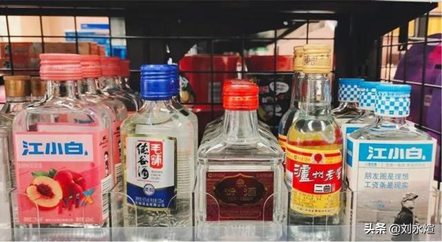 酒醉酒醒江小白，雾里看花小酒馆：年轻人白酒市场是糖却甜得忧伤