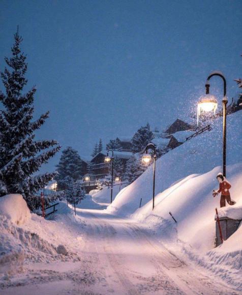 大雪拥蓬户 寒梦不成归，十五首雪夜的诗词，欣赏童话般美好的雪夜