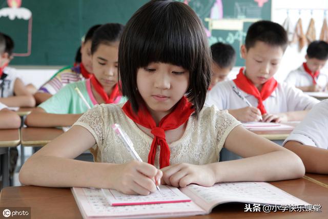 小学一年级词语造句汇总及标点符号，暑假练习一下