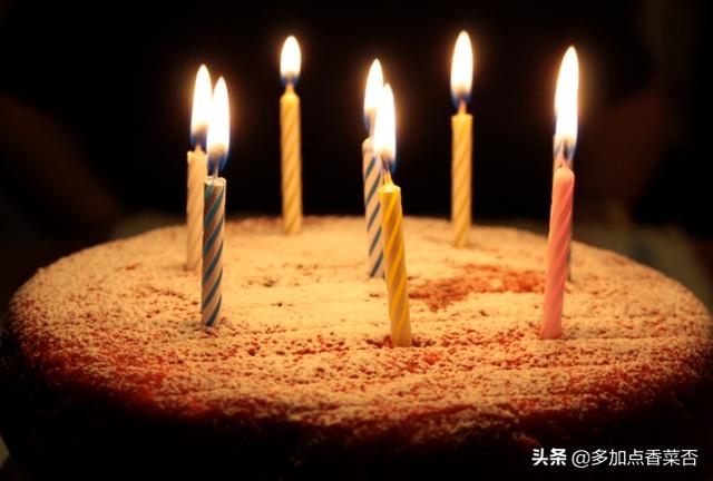 中英文生日祝福语句？