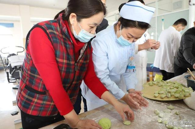 康复医学科病房里饺子飘香，济宁市二院患者这样过节心里暖